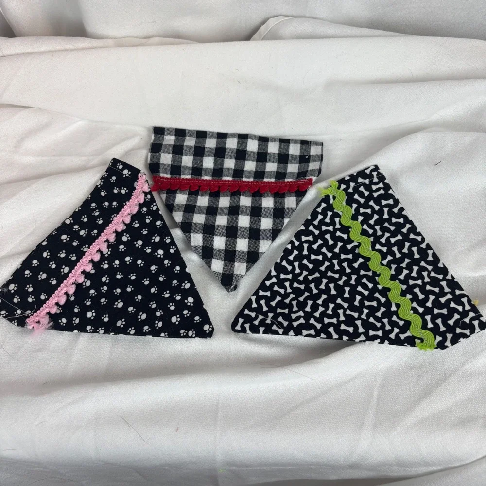 Handmade Dog Bandana Set of 3 Check, blk/wht Bone & Paw Print Rickrack Trim Sz S